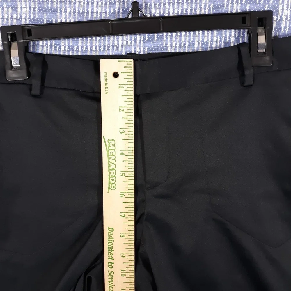 RLX Ralph Lauren Shorts Black Flat Front Performance Golf Womens Size 4